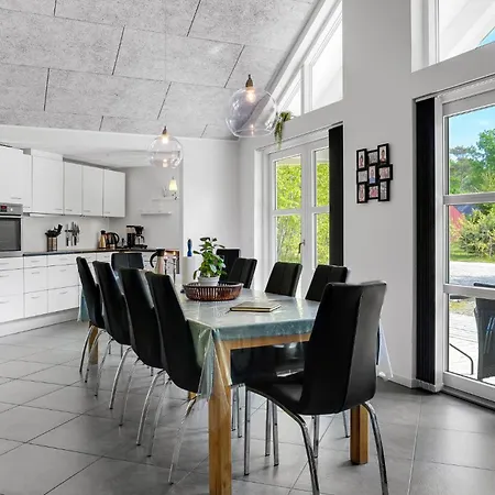 Lovely In With Kitchen Grenaa